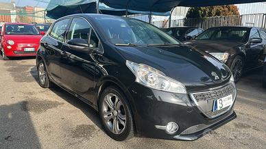 Peugeot 208 1.2 VTi 82 CV 5 porte Allure