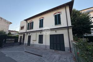 2 LOCALI A FIRENZE
