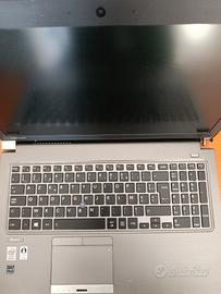 Toshiba i5 8gb ram