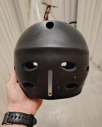 Casco Globber Nero Opaco - Monopattino/Skate/BMX