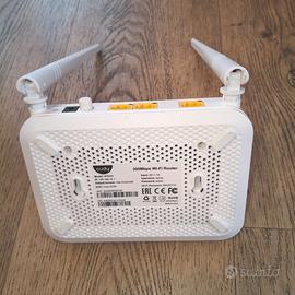 Lotto router Cudy + switch TP-Link + powerline 500