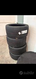 4 Gomme Invernali Nuove