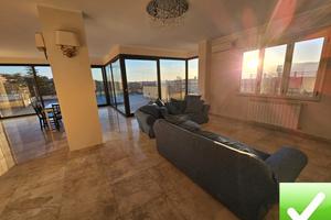 Prestigioso Attico Recente Costruzione Panoramico