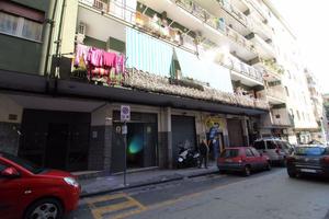 Negozio Napoli [Via Scipione RovitoVCG] (San Carlo