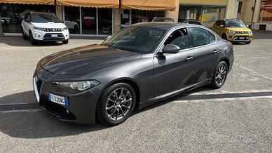 Alfa Romeo Giulia 2.2 Turbodiesel 150 CV Super