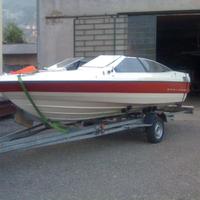 Motoscafo Bayliner Capri