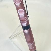 Penna fatta a mano, splendida resina rosa antica