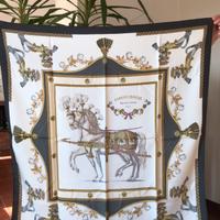 Rari e preziosi foulard Hermes vintage