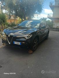 AlfaRomeo Stelvio Q4