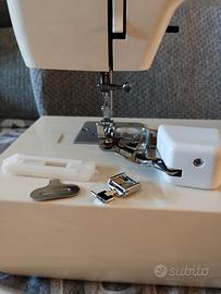 Macchina da cucire