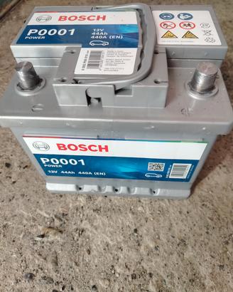 Batteria auto Bosch 44 Ah 