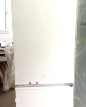 FRIGO/COMBINATO INCASSO ELECTROLUX NUOVO