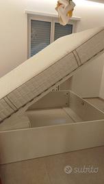 Letto matrimoniale e materasso memory foam