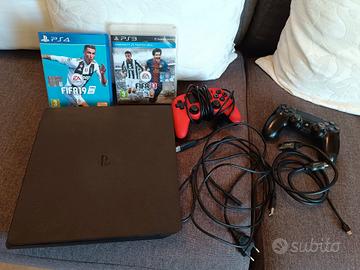 PlayStation 4 slim 