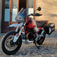 Moto Guzzi V85TT