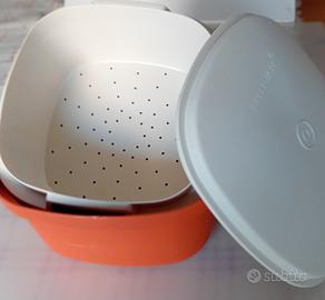 Contenitore Multi server Tupperware. 