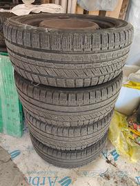 Gomme invernali e cerchi ford 195/50 R15