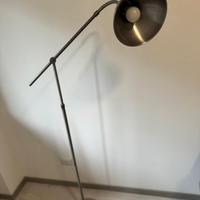 Lampada da pavimento