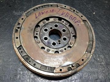 Volano lancia lybra 1.9 jtd