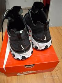 NIKE REACT ELEMENT 55 BLACK WHITE