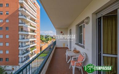 BILOCALE CON TERRAZZO e BOX