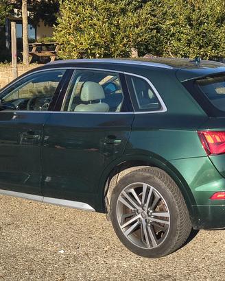 2019 Audi Q5 40 2.0 tdi business quattro 190cv s-t