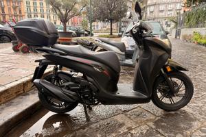 Honda Sh 350 nero sport 2024