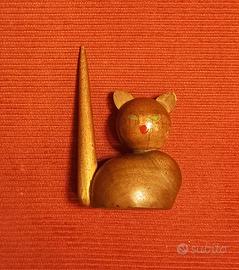 GATTINO PORTA ANELLI IN LEGNO - ANNI '60