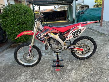Honda cr125