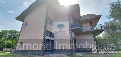 Villa singola con terreno a Linguaglossa Permuta