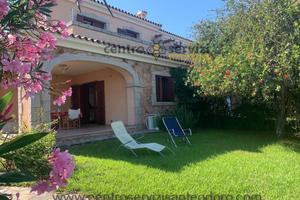 Villetta 4/6 Pax a due passi dal Centro e Spiaggia