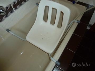 Sedia vasca da bagno con maniglia
