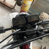 Yamaha Xt 550