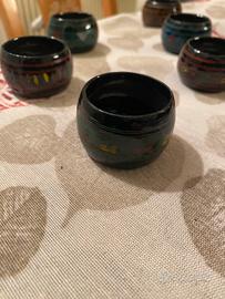 Portatovaglioli in legno decorati