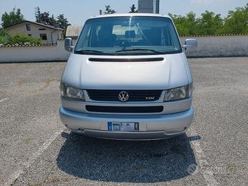 Vw Transporter Caravelle T4