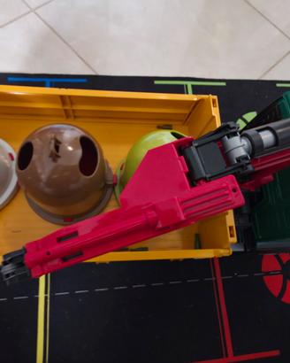 camion Bruder raccolta campane vetro