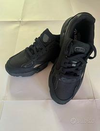 Adidas falcon donna nere - NUOVE