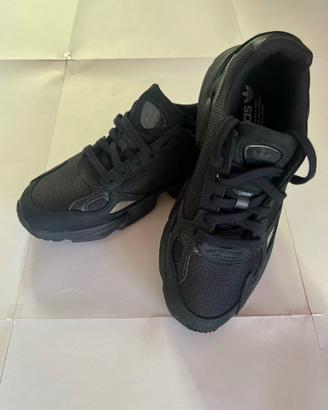 Adidas falcon donna nere - NUOVE