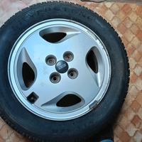 2 cerchi in lega. per auto d'epoca 