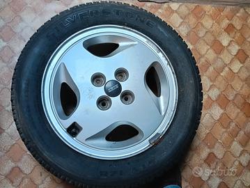 2 cerchi in lega. per auto d'epoca 