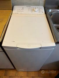 LAVATRICE INDESIT A CARICA DALL'ALTO