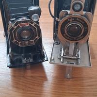 Macchina fotografica vintage a soffietto 