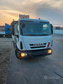 Iveco eurocargo 100e18 patente b