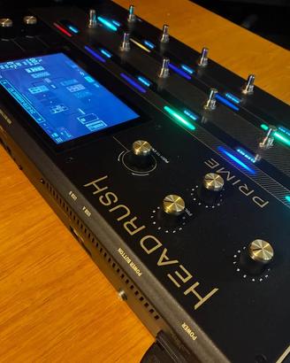 Pedaliera multieffetto headrush prime