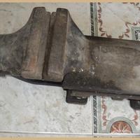 Morsa depoca in ferro