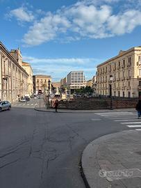 Camera piazza stesicoro!