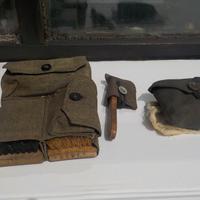 Set militare Pulizia Vestiario-Calzature-Arma