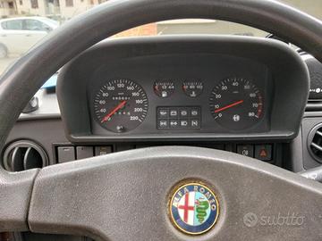 Alfa Romeo del 1992    6000€