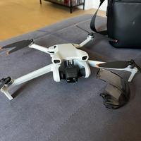 DJI mini 3-Kit completo