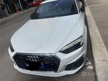 AUDI 540 MILD HYBRID 204 cv